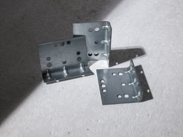 Reinforcing bracket large metal